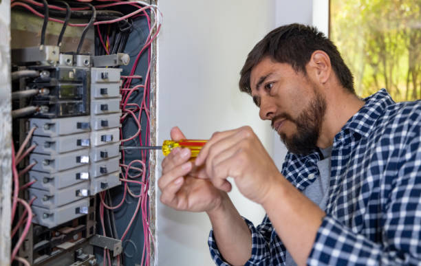 Best Circuit Breaker Repair  in Alvin, TX